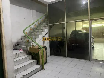 Jual Ruko 3,5 Tingkat di Komplek Graha Metropolitan - Medan