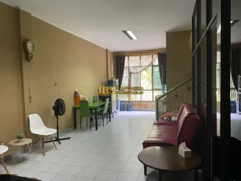 Jual Ruko 3,5 Tingkat di Komplek Graha Metropolitan - Medan
