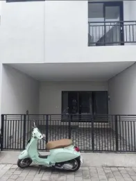 Jual Rumah 2 Lantai 3 Kamar Tegal Wangi Sesetan Denpasar Selatan