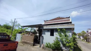 Jual Rumah Hadap Barat Laut 4 Kamar Lokasi Area Perumahan Kor Jimbaran