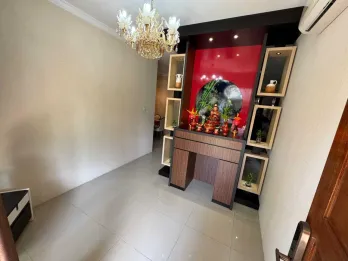 Jual Rumah Hadap Utara 2 Lantai 2 Kamar Muka Kuning Batam Kepulauan Riau