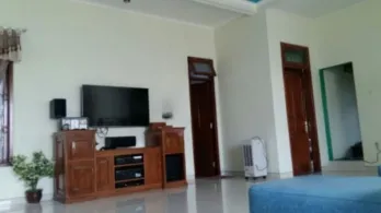 Jual Rumah Tinggal Karangasem Surakarta 6+2 Kamar