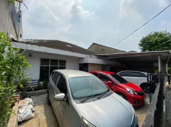 Jual Rumah di Kawasan Jalan Kangkung Kota Jakarta Selatan Shm