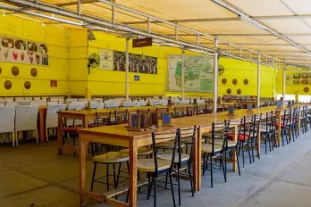 Jual Tempat Usaha Resto Café di Jalan Tole Iskandar Kota Depok