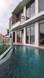 Jual Villa Mewah 4 Kamar Jalan Pantai Batu Mejan Canggu