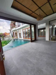 Jual Villa Mewah 4 Kamar Jalan Pantai Batu Mejan Canggu