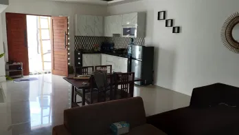Leasehold 29 Tahun Villa Modern 3 Kamar Central Canggu Dekat Berawa