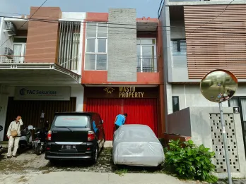 RUKO STRATEGIS DEKAT AKSES UMUM