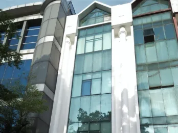 RUKO STRATEGIS SIAP PAKAI DI KEBAYORAN LAMA