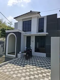RUMAH AMERICAN CLASSIC MODERN LOKASI BURING WONOKOYO KOTA MALANG