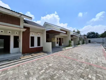 RUMAH BARU DALAM CLUSTER DI KALASAN, SLEMAN – SIAP HUNI DAN NYAMAN!
