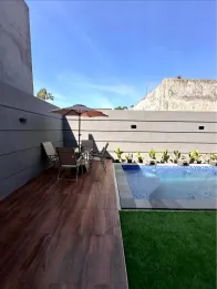 RUMAH BARU MODERN MINIMALIS  LOKASI BERADA DI KAWASAN ELIT PERUM ARAYA GOLF