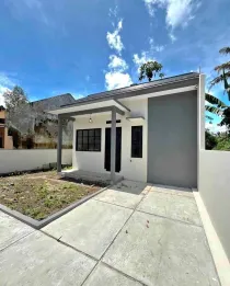 RUMAH BARU SIAP HUNI DI SLEMAN, DEKAT SEKOLAH,