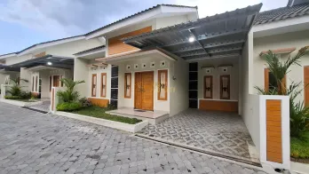 RUMAH CANTIK CLUSTER MURAH DI PURWOMARTANI! SHM & PBG LENGKAP, BISA KPR!
