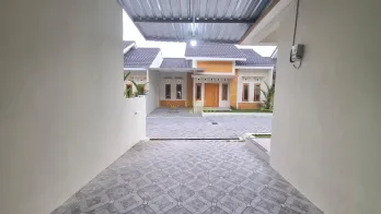 RUMAH CANTIK CLUSTER MURAH DI PURWOMARTANI! SHM & PBG LENGKAP, BISA KPR!