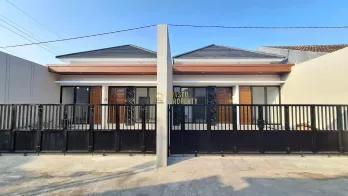 RUMAH CANTIK SIAP HUNI, HANYA 9 MENIT KE BANDARA ADI SUCIPTO JOGJA