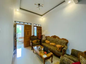 RUMAH CANTIK TANAH LUAS, HARGA MURAH DI WEDOMARTANI