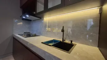 RUMAH DESAIN KONTEMPORER DI MAGUWOHARJO SLEMAN