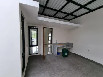 RUMAH DI RIVERFRONT RESIDEN KEDUNGKANDANG KOTA MALANG