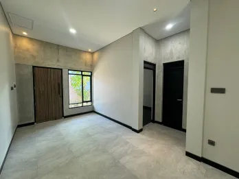 RUMAH EKSKLUSIF DI LOKASI PREMIUM DAPAT FREE PAGAR DAN KANOPI