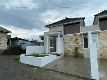 RUMAH HUNIAN MURAH SIMPLE DEKAT SMP 22 MALANG