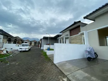 RUMAH HUNIAN MURAH SIMPLE DEKAT SMP 22 MALANG