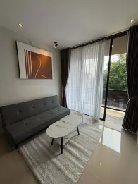 RUMAH MEWAH 2 LANTAI FULL FURNISHED DI CONDONGCATUR – DEKAT AL AZHAR YOGYAK