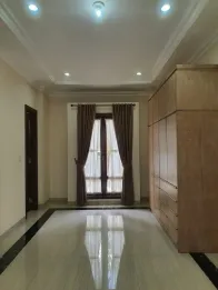 RUMAH MEWAH READY DI LENTENG AGUNG JAKSEL – LOKASI PREMIUM!