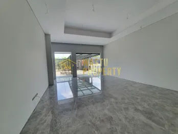 RUMAH MEWAH SIAP HUNI DI DALAM CLUSTER TANGERANG SELATAN