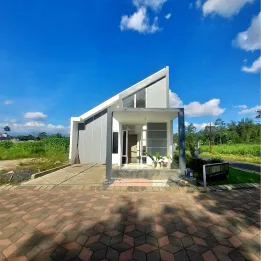 RUMAH MODERN MURAH DEKAT SMKN 9 MALANG KOTA