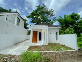 RUMAH MODERN SIAP HUNI DEKAT SEKOLAH DI KALASAN