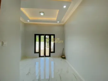 RUMAH MURAH, TANAH LUAS DI BARAT CANDI PRAMBANAN SLEMAN