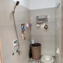 RUMAH SECOND CANTIK DI SULFAT MALANG HARGA 730 JUTA