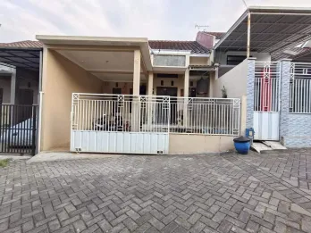 RUMAH SECOND MODERN SIAP HUNI - HARGA 650 JUTAAN