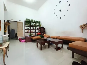 RUMAH SECOND MODERN SIAP HUNI - HARGA 650 JUTAAN