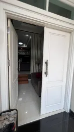 Rumah 2 lanati siap huni di jakarta pusat