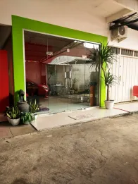 Dijual Rumah 2,5 Lantai Full Furnished di Perum Oma View Cemorokandang