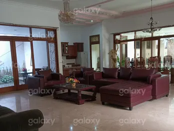 Rumah Bagus di Daerah Elit Ijen Tengah Kota Malang GMK01703