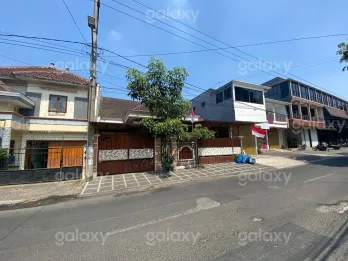 Rumah Besar Ada Cold Storage di Lowokwaru Malang GMK03618