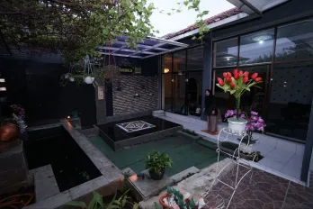 Rumah Cocok Untuk Usaha Mainroad Katapang Dekat Tol Kopo Bandung