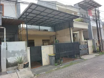 Rumah Dijual Cepat, 1,5 Lt, Row 2 Mobil, Bebas Banjir, Gading Griya