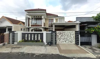 Rumah Dijual Modern 2 Lantai di Jl Pudak Lowokwaru Kota Malang