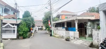 Rumah Dijual di Kramat Jati Jakarta Timur Dekat Mall PGC Cililitan