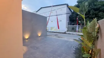 Rumah Eksklusif Sleman, 2 Lantai, Dekat UGM & RS JIH, Full Fasilitas