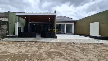 Rumah Elegan Desain Modern di Jantung Kalasan, Sleman