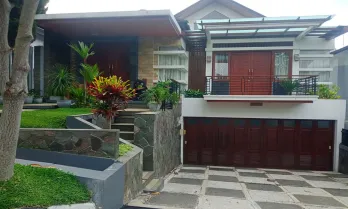 Rumah Full Furnish Serasa Villa Dgn Swimming Pool di Resort Dago Pakar Bdg