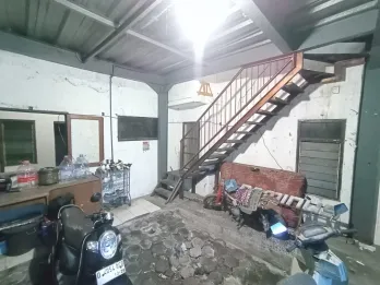 Rumah Kosan Strategis Jl Jakarta Dekat Kiara Artha Antapani kota Bandung