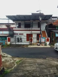 Rumah Kost Kemiri dekat UKSW Salatiga Strategis