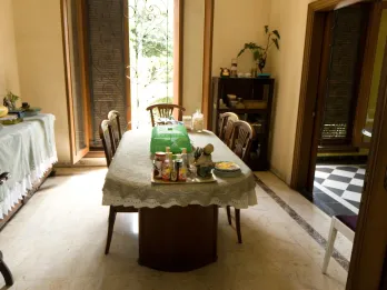 Rumah Mewah Dijual Pancoran – Desain Elegan, Lokasi Strategis