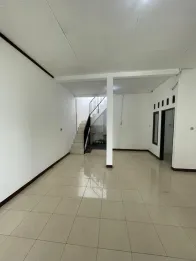 Rumah baru american style di kramat jati jakarta